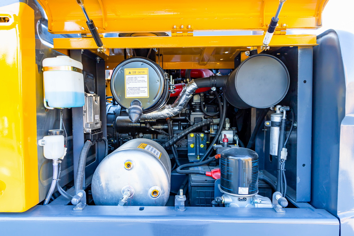 1682830905595602.jpg IMG_2912.jpg